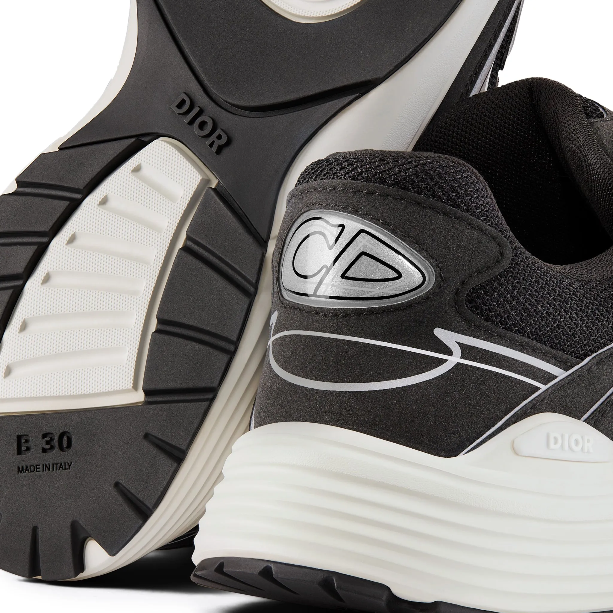 B30 Mesh Black White Trainer