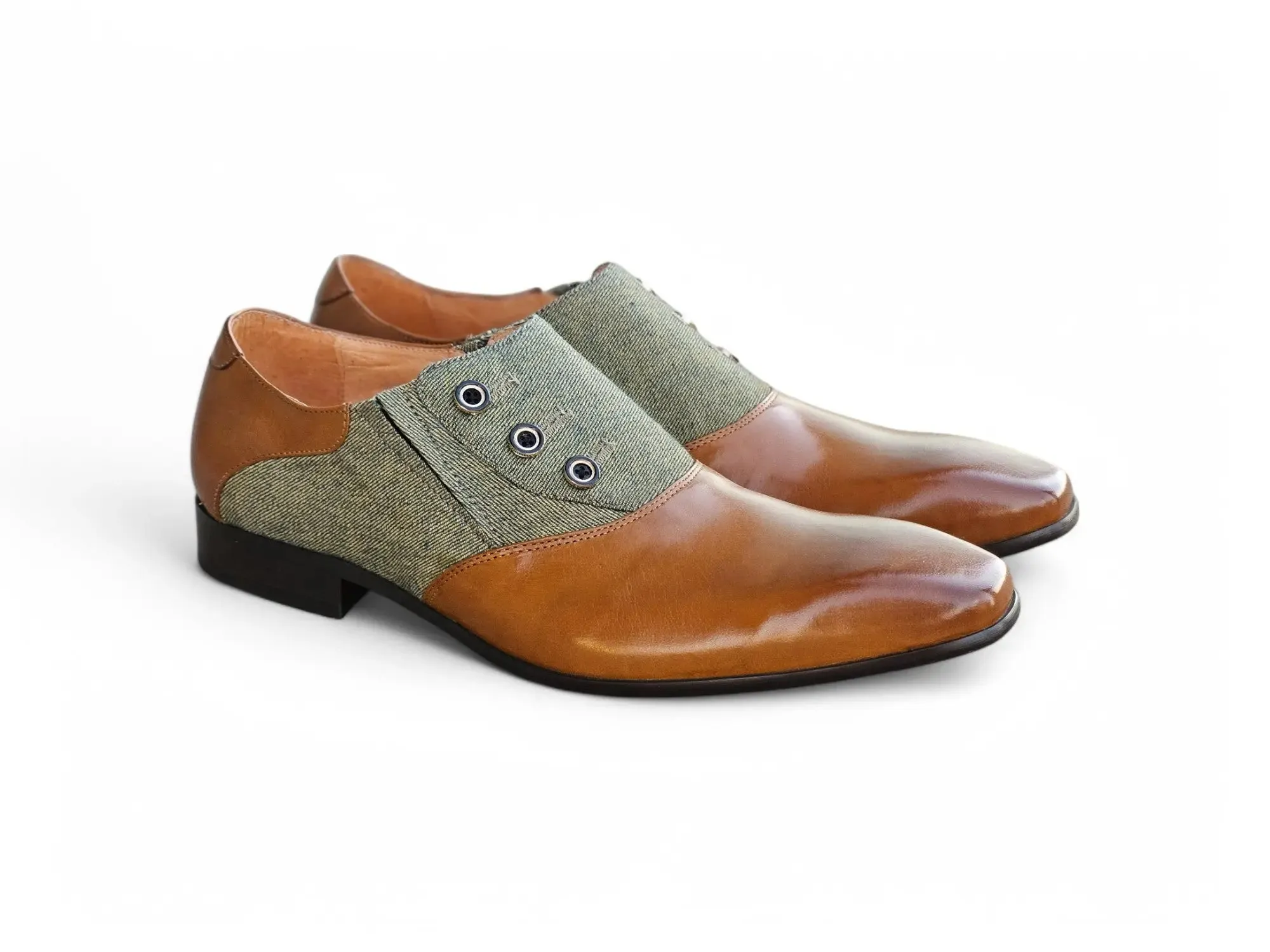 Button-up Slip-on Loafer