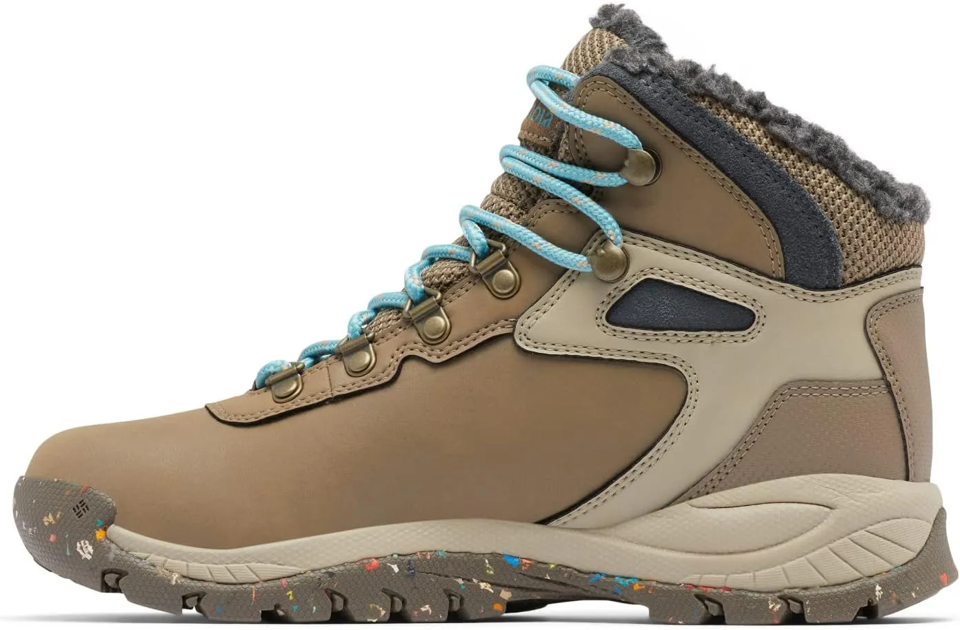 Columbia Women's Newton Ridge Plus Omni Heat Hiking Shoe