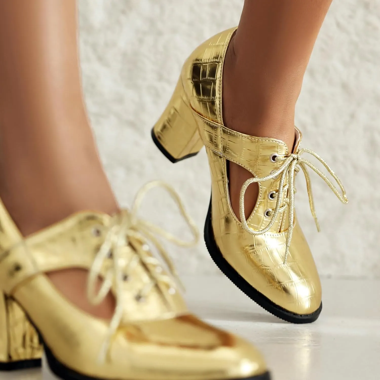 KysBloes Women Chunky Heel Oxford Shoes Lace Up Closed Toe Vintage Saddle Shoes Metallic Glitter Mid Heel Cut Out Booties