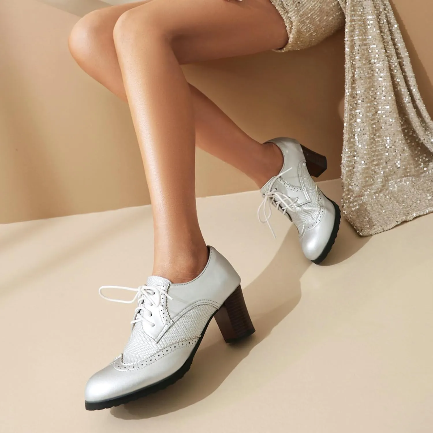Meefit Women Lace Up Oxford Shoes Perforated Wingtip Shoes Chunky Heel Brogue Shoes,Round Toe Saddle Oxford Shoes
