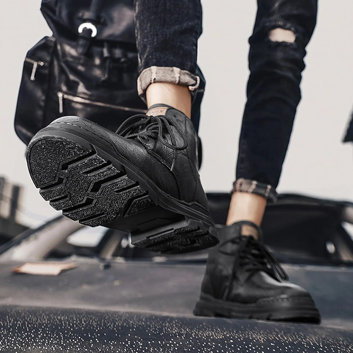 Men's Leather Lace Up Motorcycle Combat Boots Retro Round Toe lug sole Chukka Ankle Boots Casual Waterproof Oxford Dress Work Boot