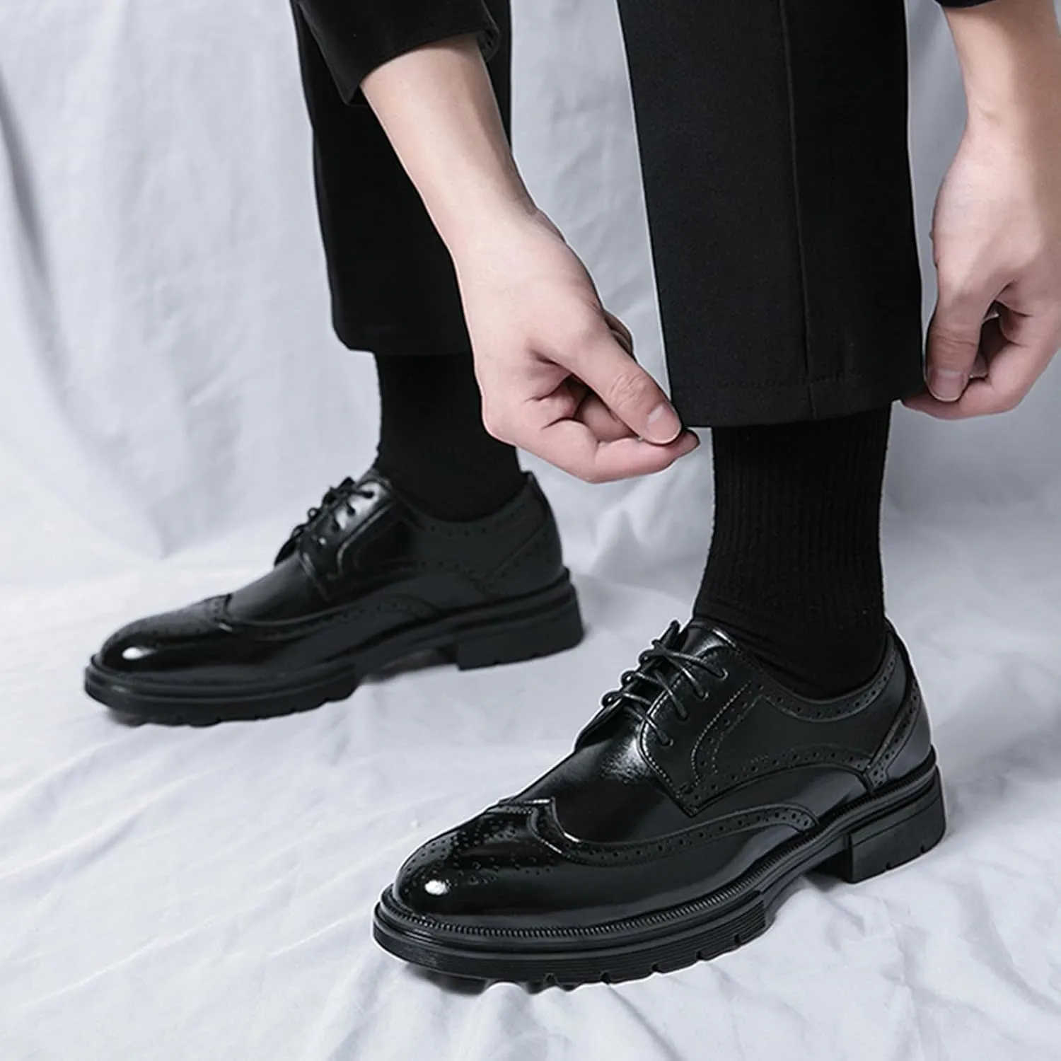 Men's Leather Platform Lace Up Wingtip Oxford Shoes Comfort Breathable Lug Sole Brogue Dress Shoes Casual Business Work Shoes