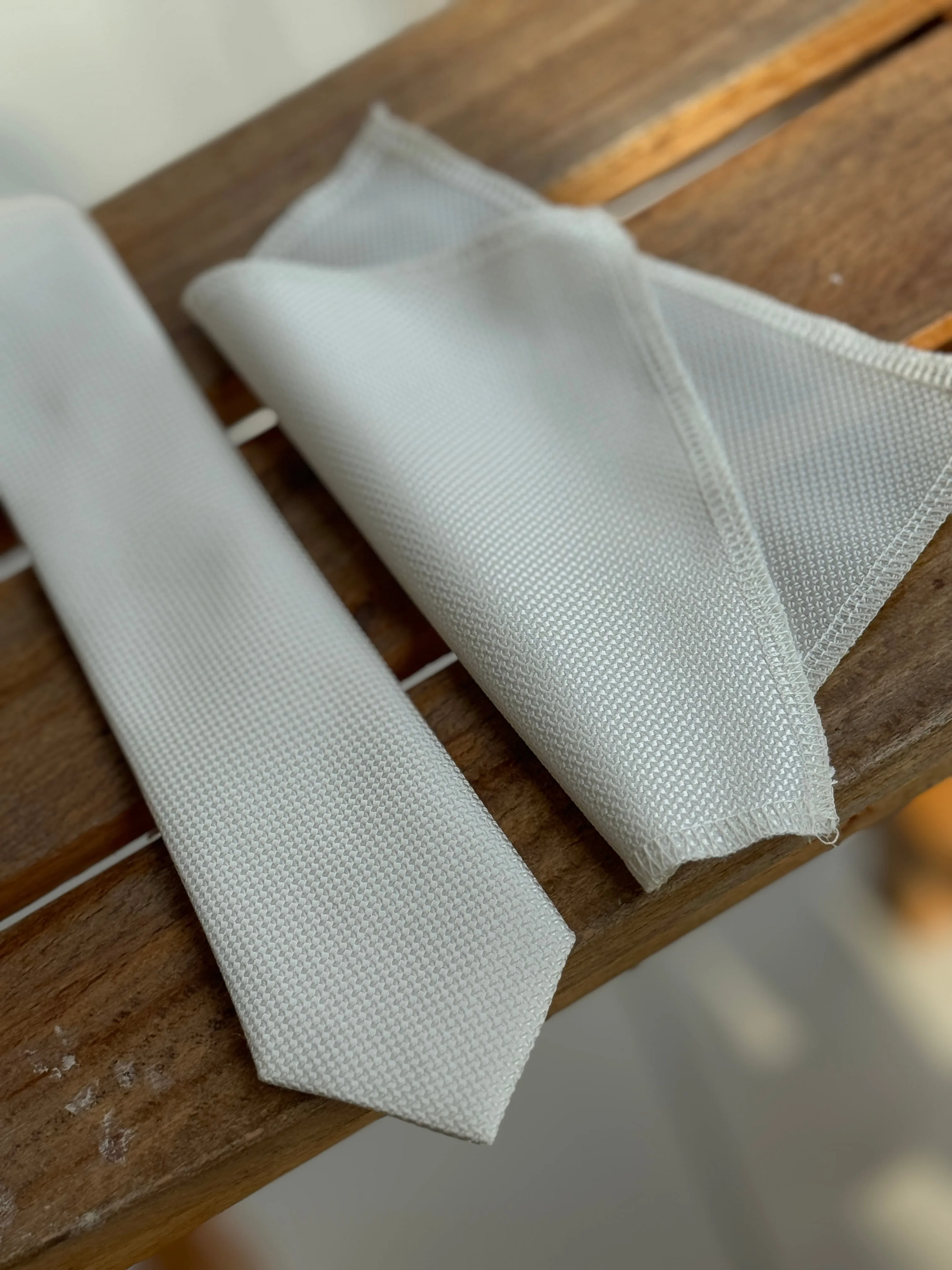 Men’s Oxford Weave Slim Tie Formal Neckwear- Ivory