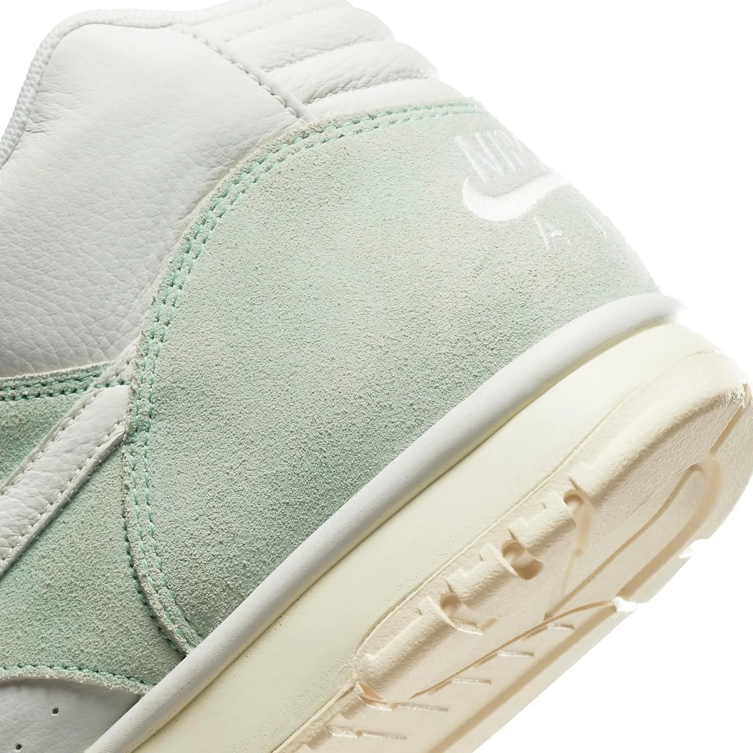Nike Mens Air Trainer 1 Basketball Shoes