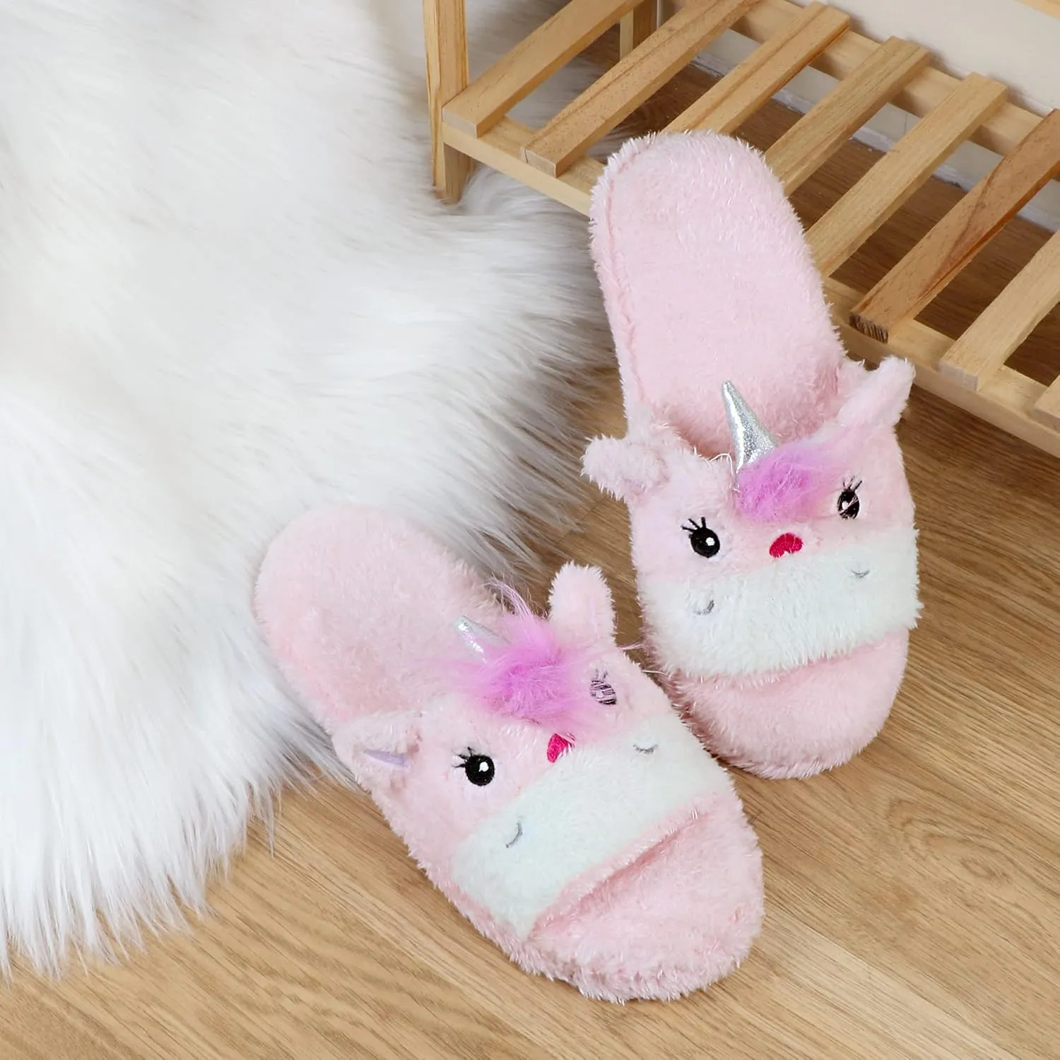 Panda Bros Slides Slippers, Soft Plush Cozy Open Toe Indoor Outdoor Fuzzy Slippers Gifts For Girls Women Girlfriend