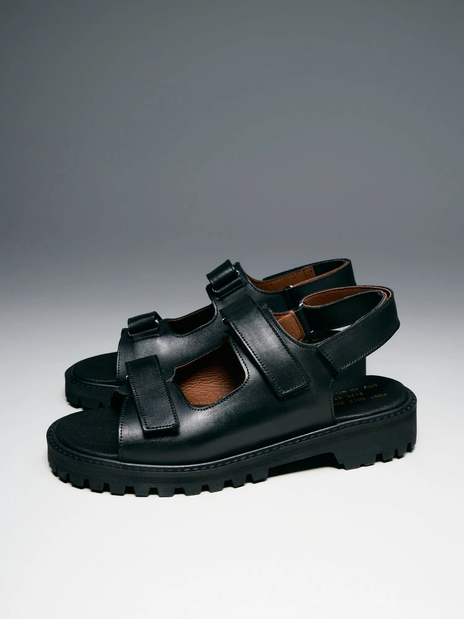Trail Hiker Black